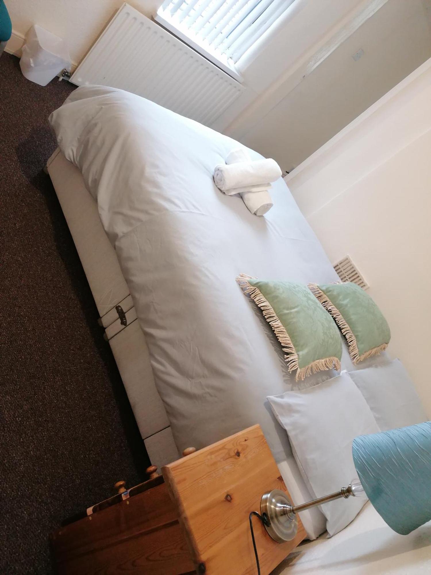 Hygis Home Of Relaxations Stoke-on-Trent المظهر الخارجي الصورة