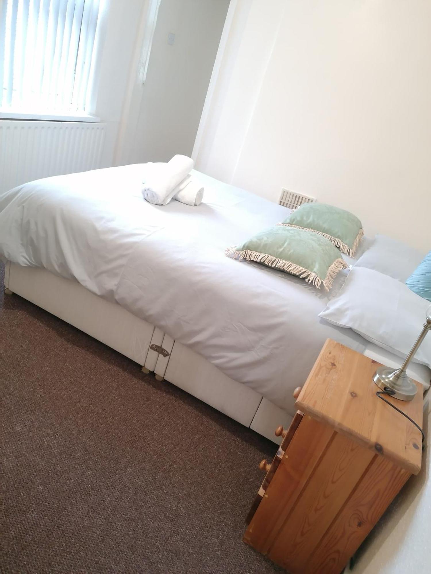 Hygis Home Of Relaxations Stoke-on-Trent المظهر الخارجي الصورة